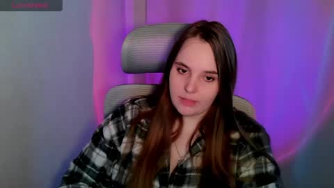 Snapshot of noir_ember_ chatting on May 2026 05:18:02 PM noir_ember_ online show from May 2026 05:18:02 PM