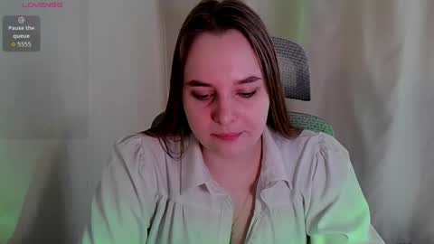 Snapshot of noir_ember_ chatting on June 2026 07:42:01 AM noir_ember_ online show from June 2026 07:42:01 AM