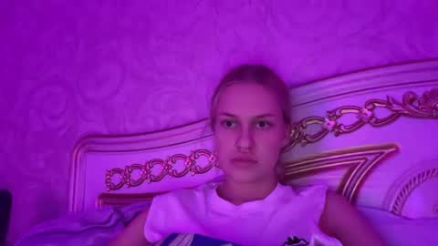 Emma Noir online show from February 2026 09:58:01 PM