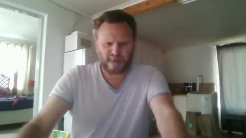 Nollie online show from September 2025 06:01:02 AM