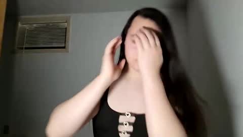 nonbinarybeauty20 online show from January 2026 08:18:02 PM