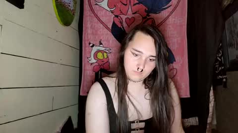 nonbinarybeauty20 online show from July 2026 12:07:02 PM