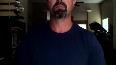 nvrenuff1979 online show from April 2026 12:06:01 PM