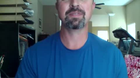 nvrenuff1979 online show from April 2026 06:58:01 PM