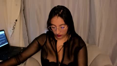 Vanessa online show from February 2026 02:33:01 PM