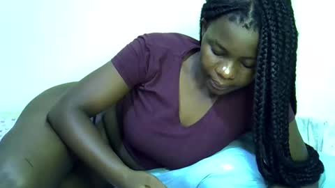 Snapshot of nyla_shal chatting on April 2026 04:48:02 PM Shalvin online show from April 2026 04:48:02 PM