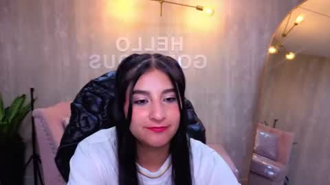 Nia  online show from June 2026 02:56:02 AM
