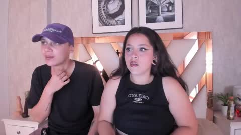 Sara Help me reach 1000 followers online show from May 2026 02:57:02 PM