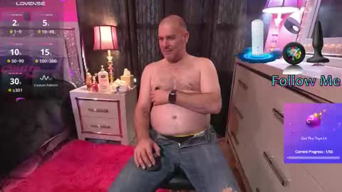 Snapshot of obsidian_stallion chatting on October 2025 05:41:02 PM Obsidian stallion online show from October 2025 05:41:02 PM