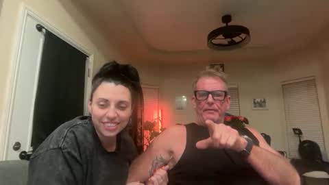 SimplyUs online show from April 2026 08:21:02 AM