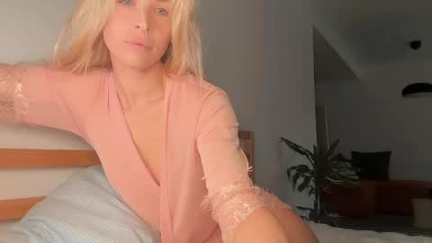 ocicatcat online show from April 2026 10:11:01 AM