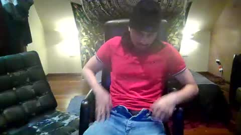 Snapshot of octobersky1993 chatting on October 2025 07:36:03 AM Sky online show from October 2025 07:36:03 AM