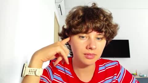 Evie online show from March 2026 07:03:02 AM