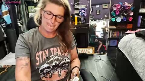 Oddy With A Body online show from June 2026 04:19:01 AM