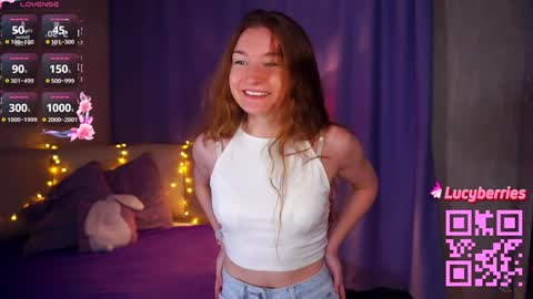 Lucy night Alice and Gven day online show from January 2025 06:16:02 PM