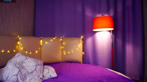 Lucy night Alice and Gven day online show from February 2025 10:23:02 PM