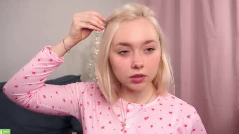 Alice online show from November 2025 09:20:01 PM