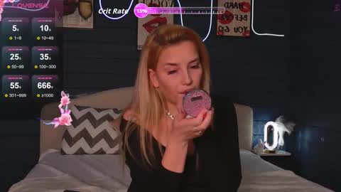 oh_my_julia online show from October 2025 02:18:02 PM