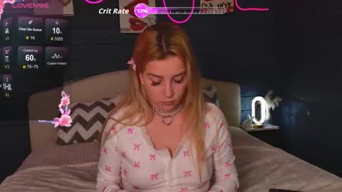 oh_my_julia online show from November 2025 05:46:02 PM