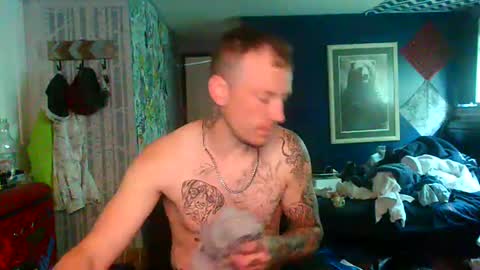 who dares  toss me some  tips lets have fun online show from May 2026 02:24:02 PM