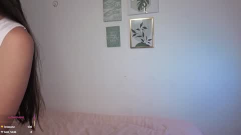 ohanna_ online show from March 2026 12:59:02 AM