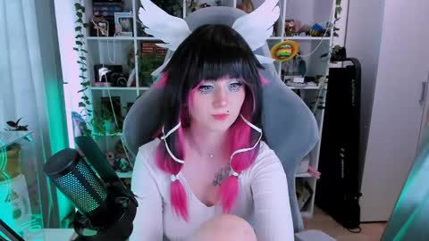 Clementine  Clem  online show from April 2026 09:08:01 AM