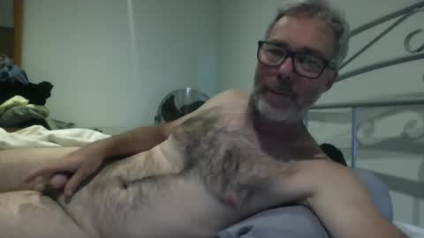 oiledcouple1 online show from October 2025 09:02:02 AM