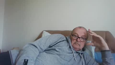 old_fkrr_ online show from April 2026 11:11:01 AM