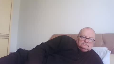 Snapshot of old_fkrr_ chatting on May 2026 10:36:01 AM old_fkrr_ online show from May 2026 10:36:01 AM