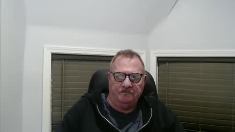 oldguybigd online show from April 2026 04:04:01 AM