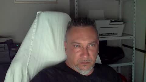 olimpio1230 online show from April 2026 05:55:01 PM