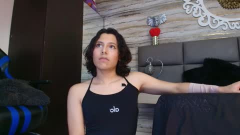 Snapshot of oliver__brown chatting on April 2026 11:24:02 PM Oliver online show from April 2026 11:24:02 PM