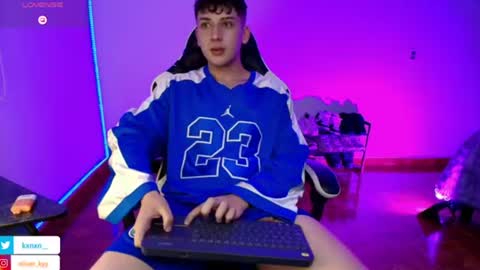 Snapshot of oliver_kyy chatting on June 2026 07:19:01 AM oliveeer online show from June 2026 07:19:01 AM