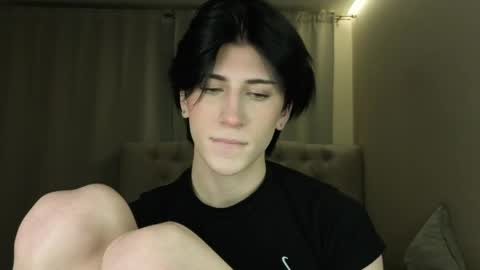 oliver online show from April 2026 06:52:01 PM