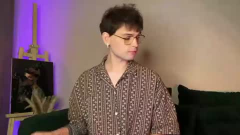 oliverlawrence online show from July 2026 06:26:01 PM