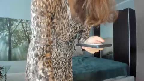 Snapshot of olivia__dream chatting on May 2026 04:01:02 PM olivia__dream online show from May 2026 04:01:02 PM