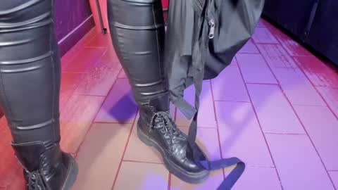   online show from March 2025 01:38:02 PM