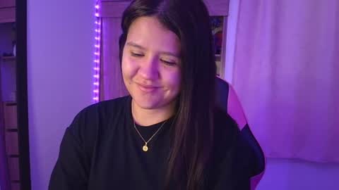 Snapshot of olivia_watson_ chatting on July 2026 12:19:01 PM Olivia online show from July 2026 12:19:01 PM