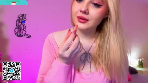 Olivia online show from December 2025 02:08:02 AM