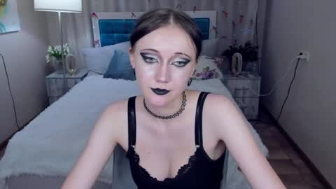 OliviaGorgeous online show from June 2026 12:33:01 PM