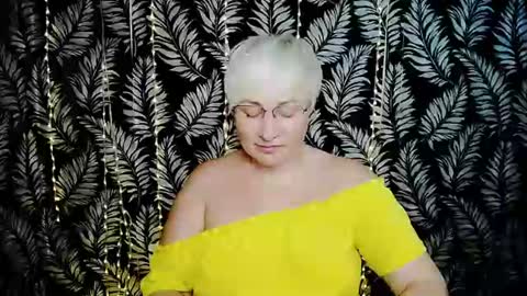 Kelly online show from June 2026 10:26:01 AM