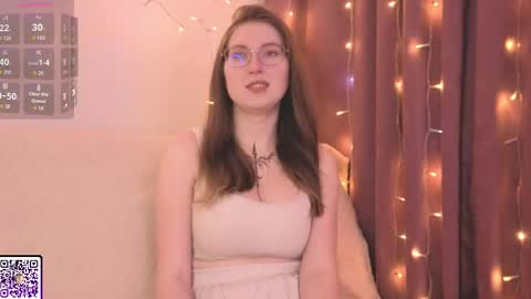 Kylie online show from April 2026 07:19:02 PM