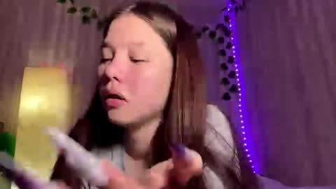 Emma online show from May 2026 12:15:01 PM