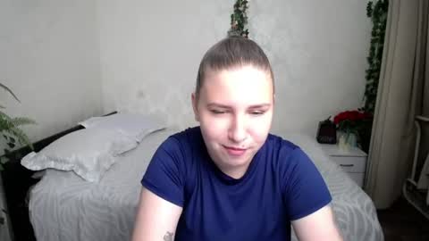 omg_sosexy_i online show from July 2026 09:13:02 AM