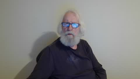 Somewhere over the rainbow online show from March 2025 09:14:02 PM