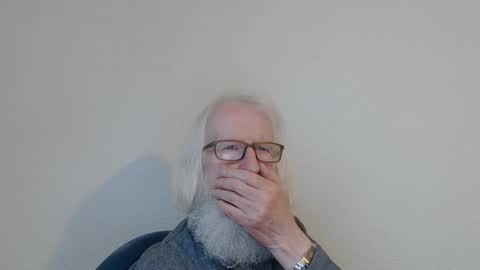 Somewhere over the rainbow online show from December 2025 08:30:01 AM