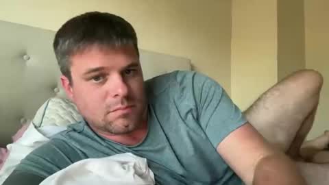 onceaweekview online show from November 2025 10:08:02 PM