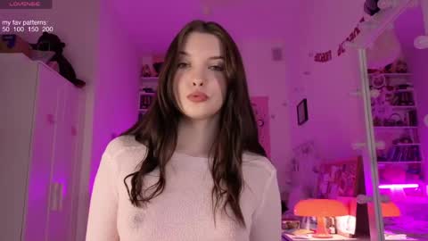 Snapshot of onecuteangel chatting on June 2026 03:18:01 PM Ana online show from June 2026 03:18:01 PM