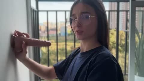 Sophia online show from June 2026 10:19:02 PM