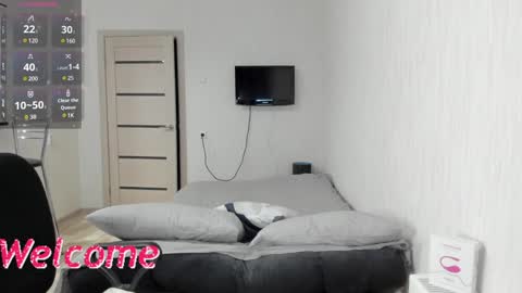 Britney online show from February 2025 07:46:01 PM